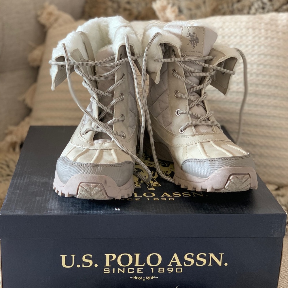 U.S. Polo Woman Brisk winter/snow boots Oatmeal